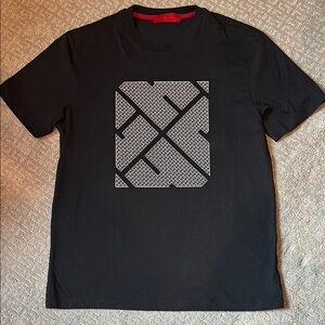 Carolina Herrera Black Geometric Tee, Nearly New, Size S/M